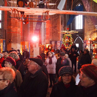 Bild vergr&ouml;&szlig;ern: Anklamer Adventsmarkt 2013