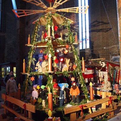 Bild vergr&ouml;&szlig;ern: Anklamer Adventsmarkt 2013