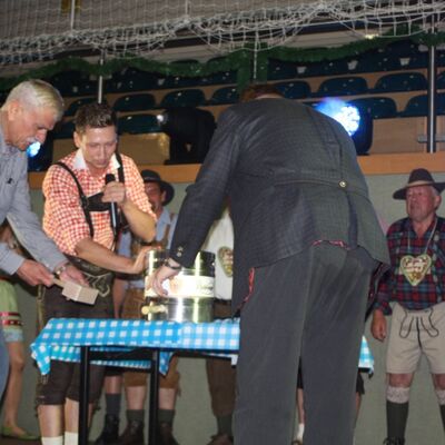Bild vergr&ouml;&szlig;ern: Ball der Vereine 2014