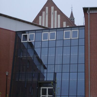 Bild vergr&ouml;&szlig;ern: Lilienthalgymnasium_Anbau