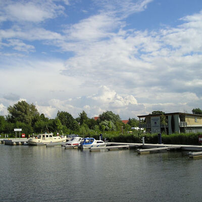 Bild vergr&ouml;&szlig;ern: Wasserwanderrastplatz